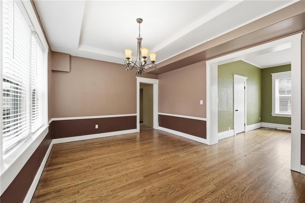 221 W 2nd Street — photo 18