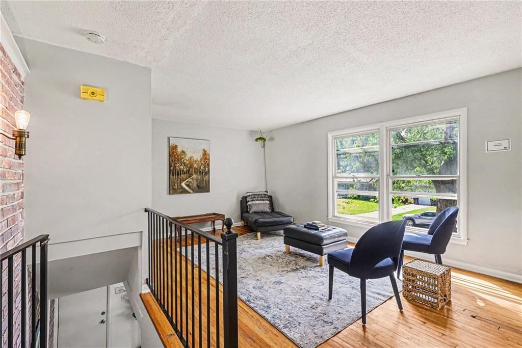 9939 Harrison Street — photo 3