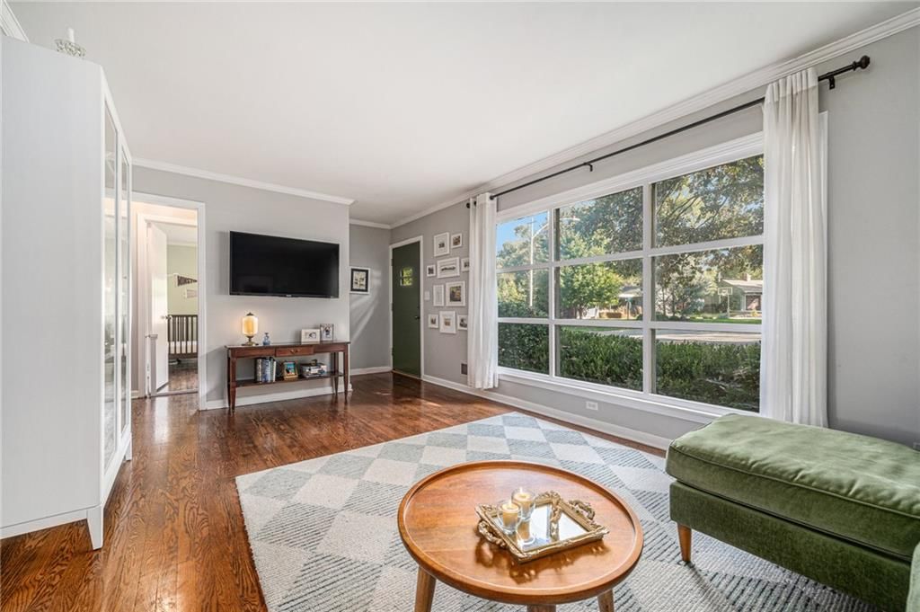 5844 Granada Lane — photo 4