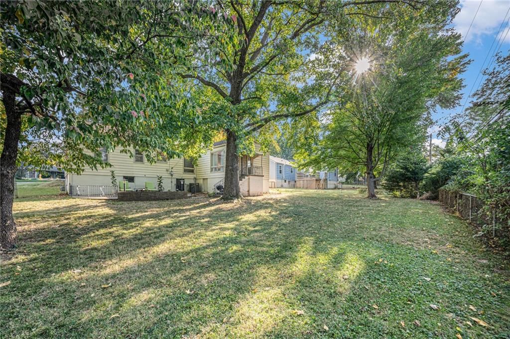5844 Granada Lane — photo 23