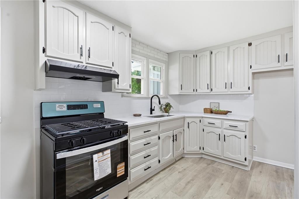 614 Wellington Street — photo 7