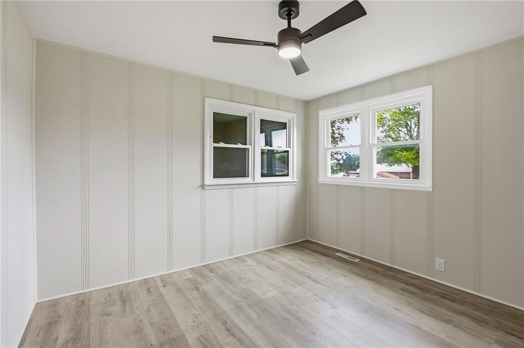 614 Wellington Street — photo 15