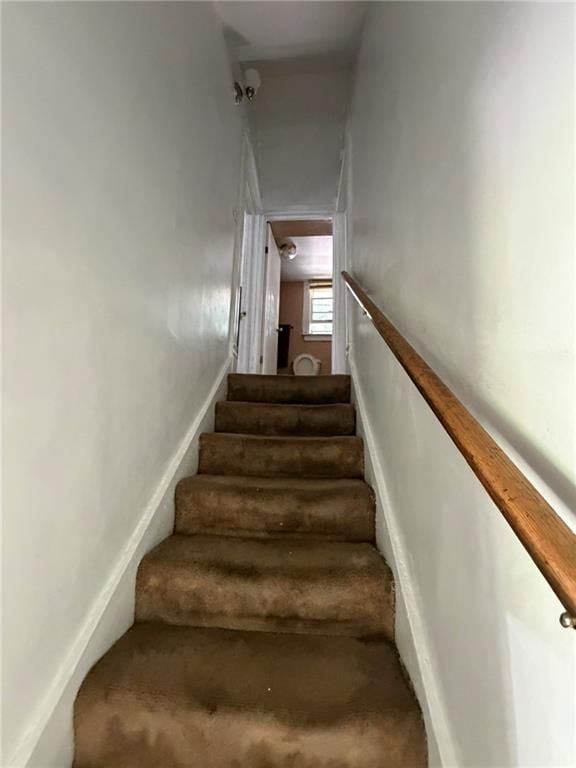 4619 E 8Th Street — photo 8