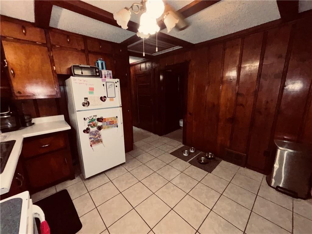 2404 NE 72nd Street — photo 24