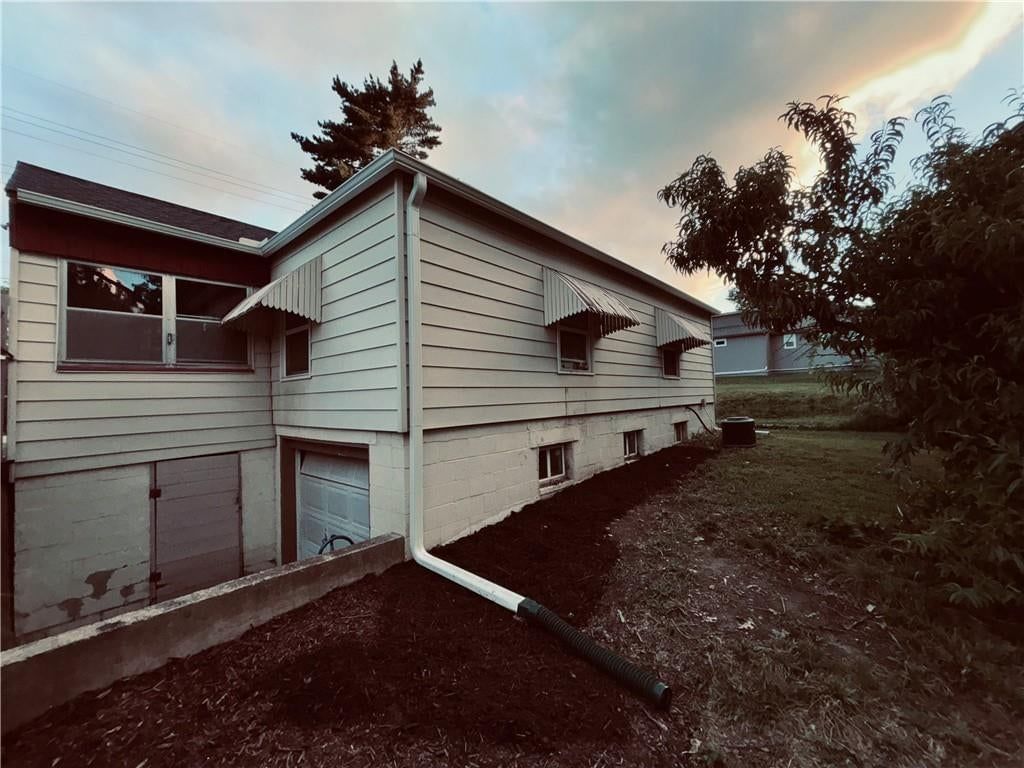 2404 NE 72nd Street — photo 37