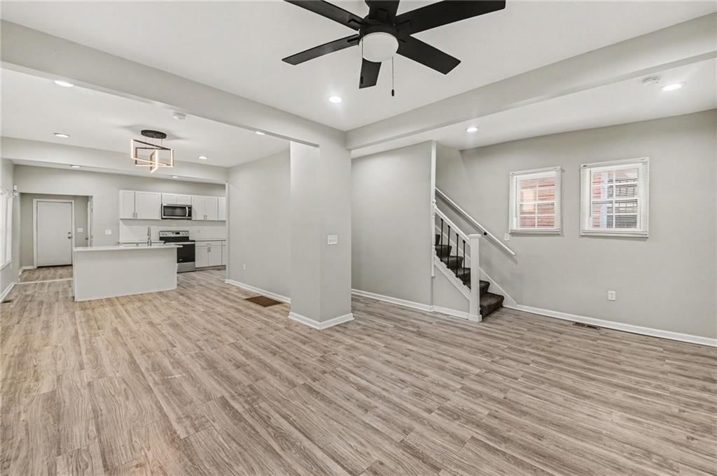 3223 E 6th Street, Kansas City, MO: listing photo 2
