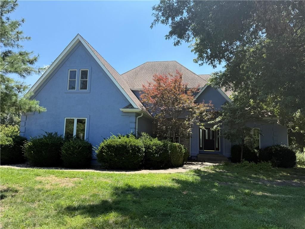 5253 W 215th Street — photo 1