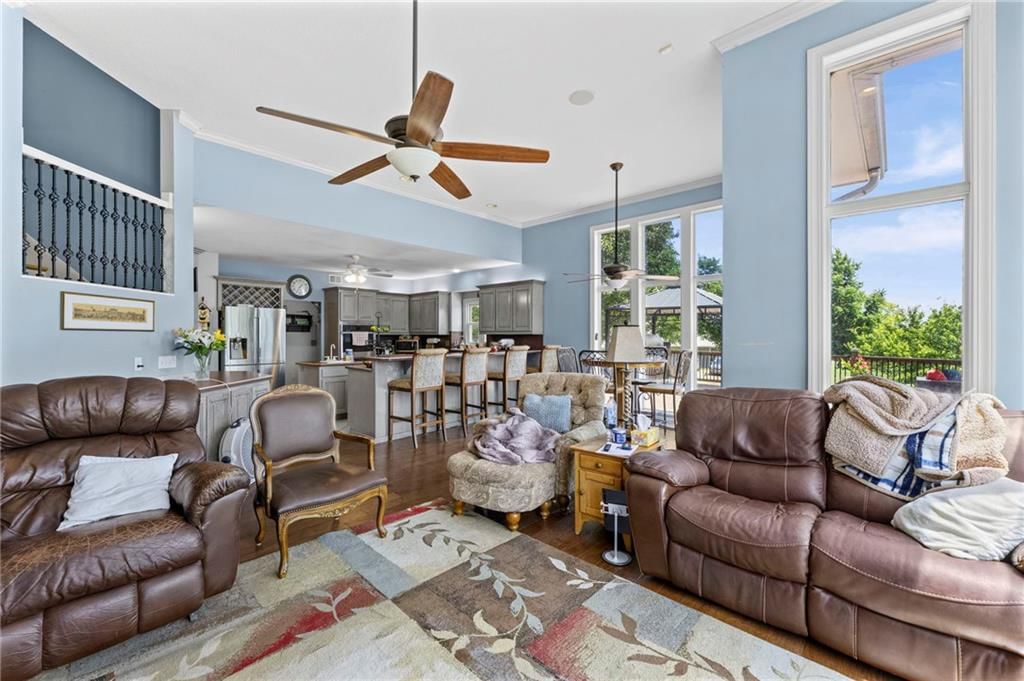 5253 W 215th Street — photo 14
