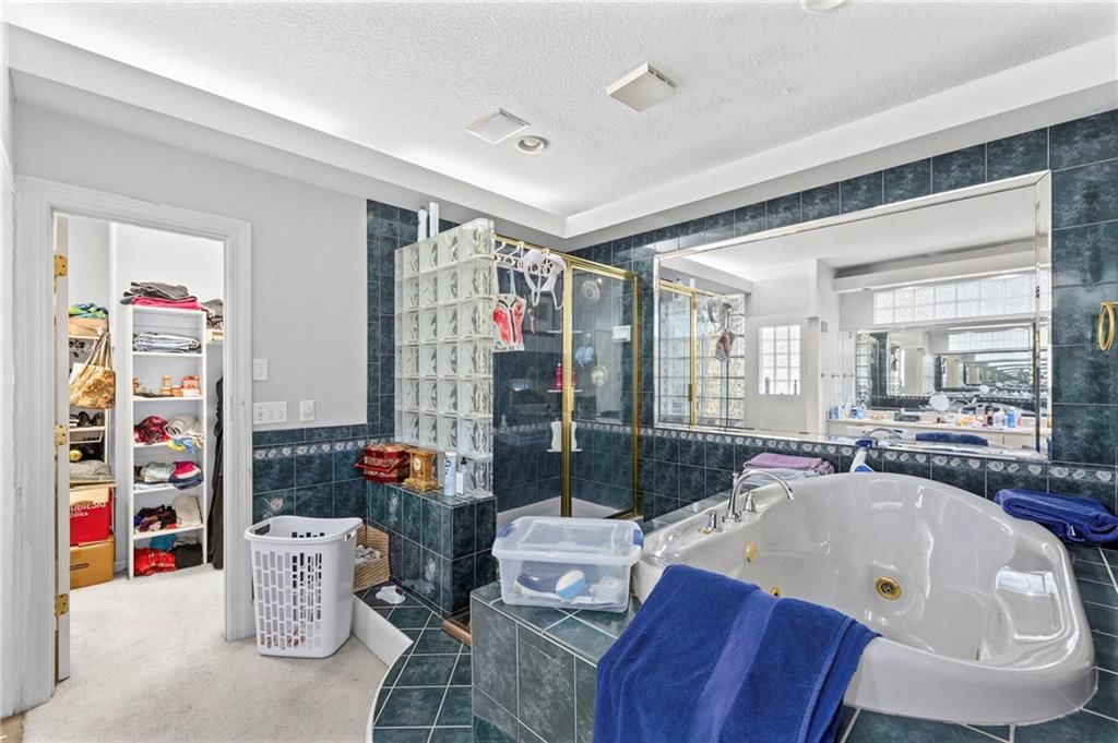 5253 W 215th Street — photo 27