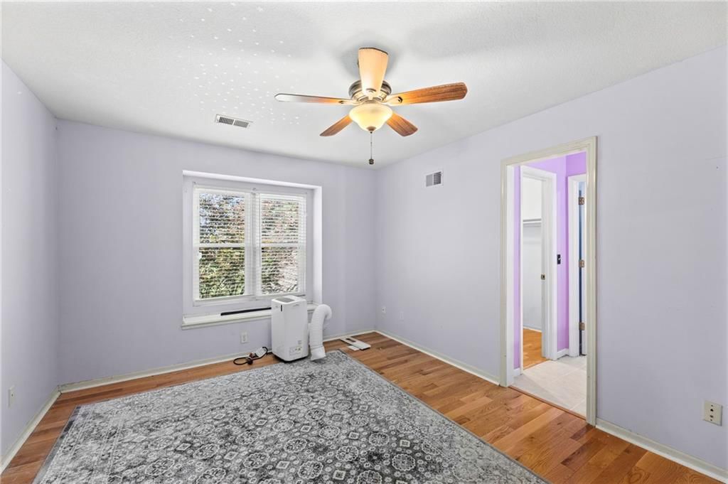 5253 W 215th Street — photo 34