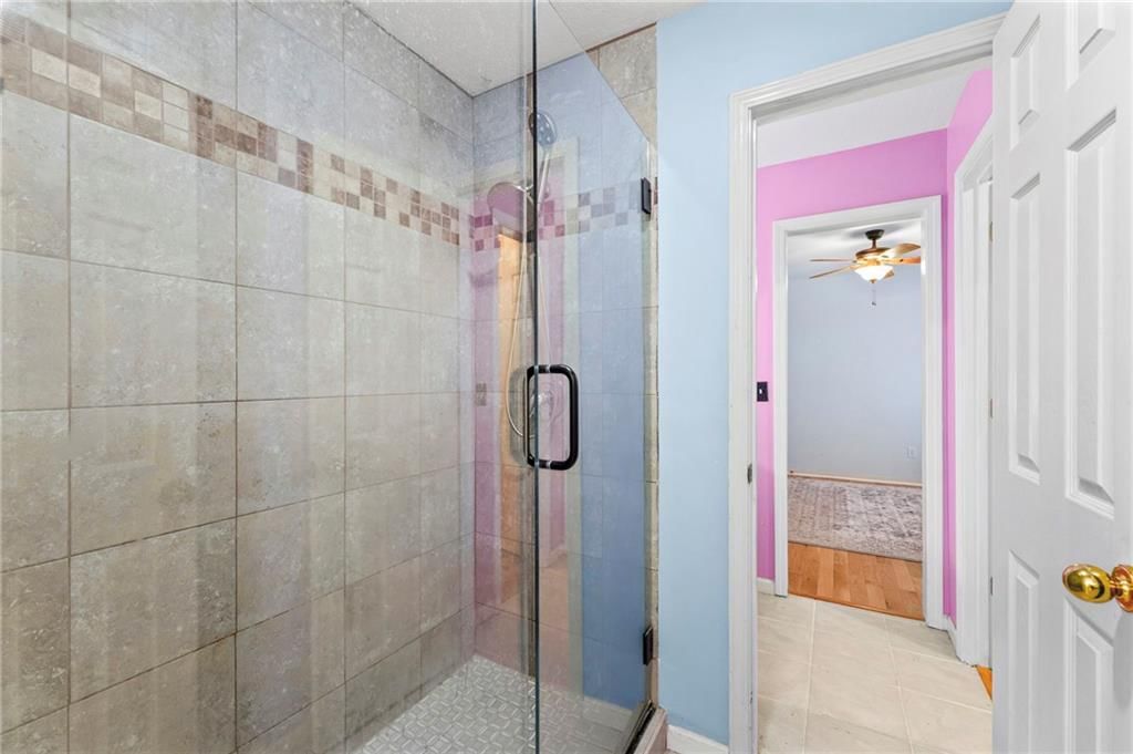 5253 W 215th Street — photo 39