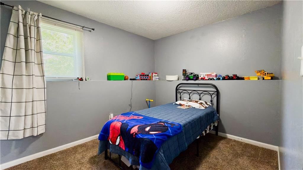 704 NE Ball Drive — photo 10