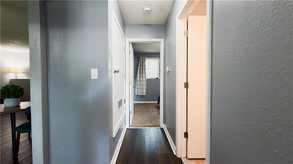 704 NE Ball Drive — photo 11