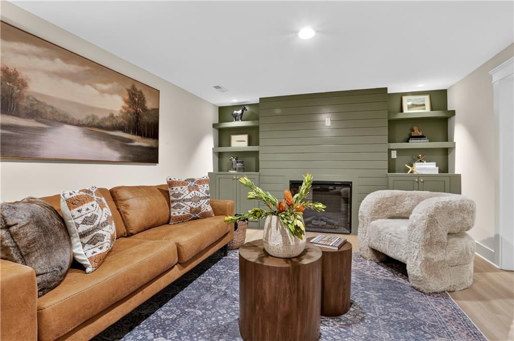 8224 Linden Drive — photo 37
