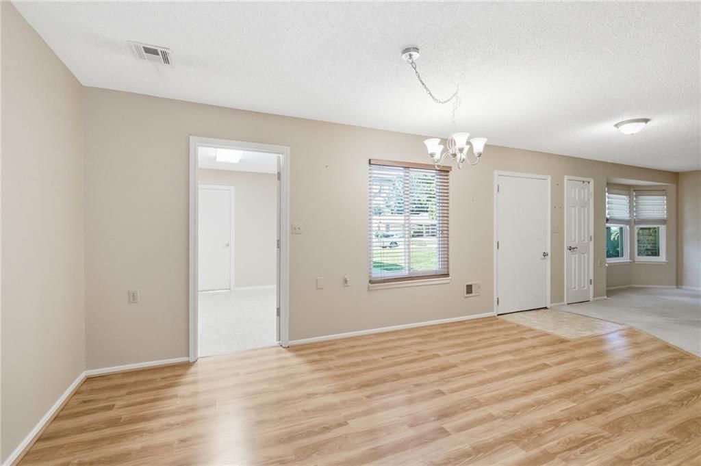 1314 W Jenkins Boulevard — photo 12