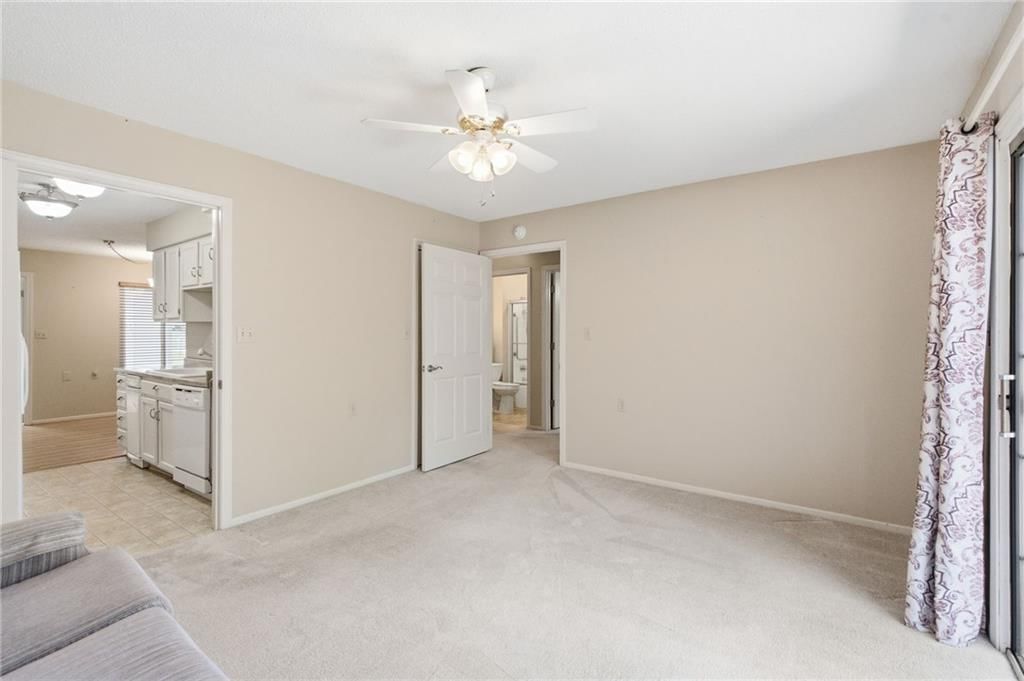 1314 W Jenkins Boulevard — photo 21