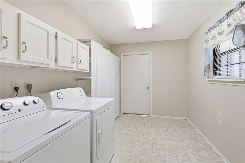 1314 W Jenkins Boulevard — photo 22