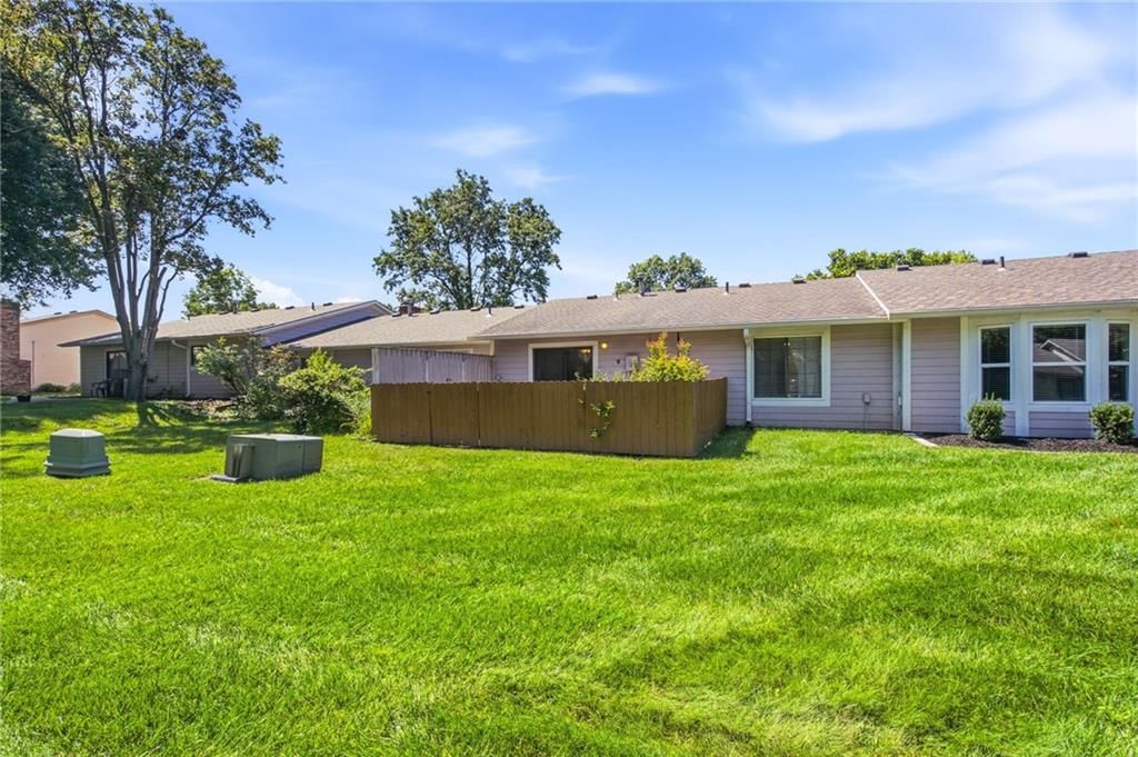 1314 W Jenkins Boulevard — photo 24