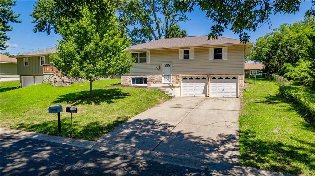 813 NE Wien Avenue — photo 2