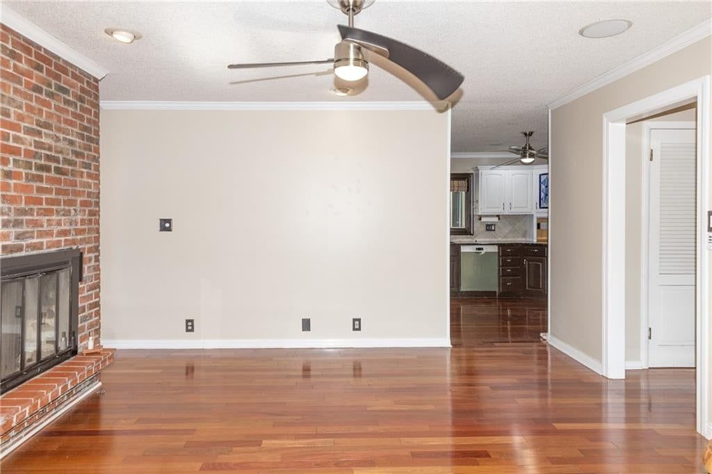 4934 Howe Drive — photo 15