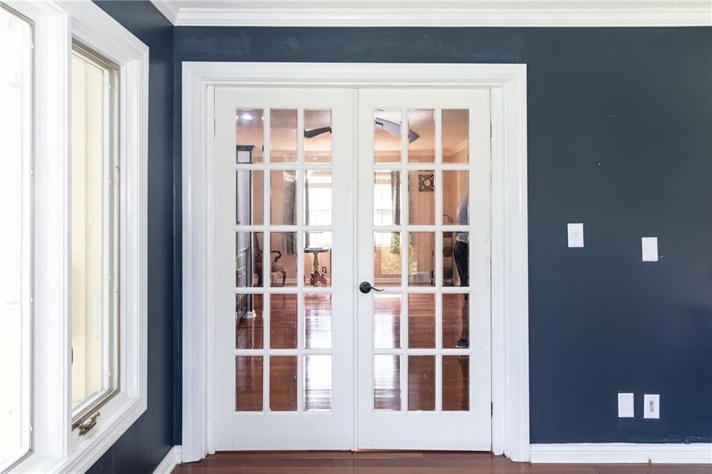 4934 Howe Drive — photo 30