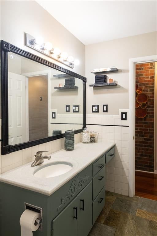 4934 Howe Drive — photo 45