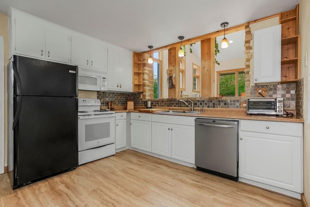 11525 S Clare Road — photo 7