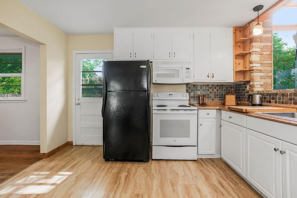 11525 S Clare Road — photo 8