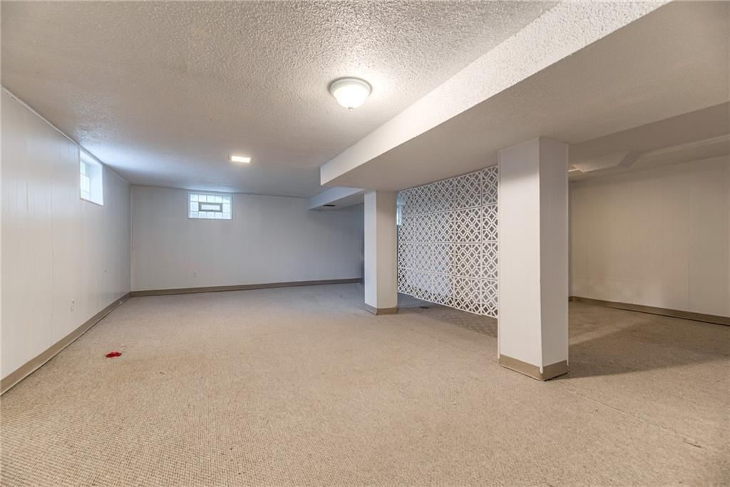 8348 Locust Street — photo 24
