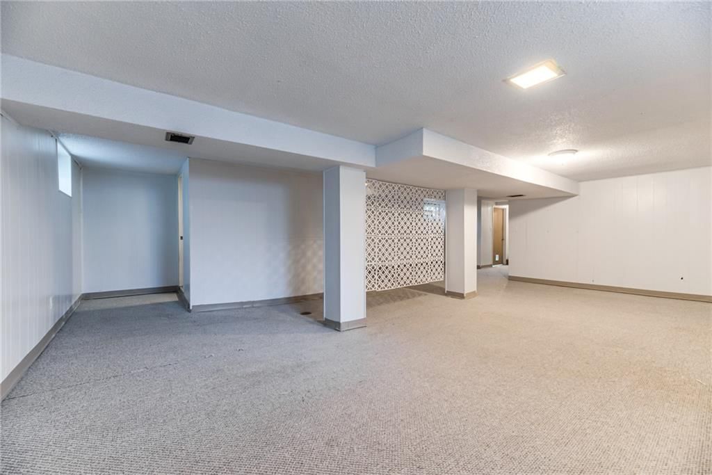 8348 Locust Street — photo 25