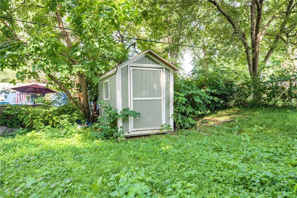 8348 Locust Street — photo 32