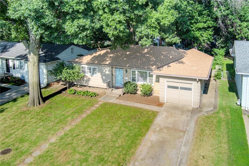 8348 Locust Street — photo 36