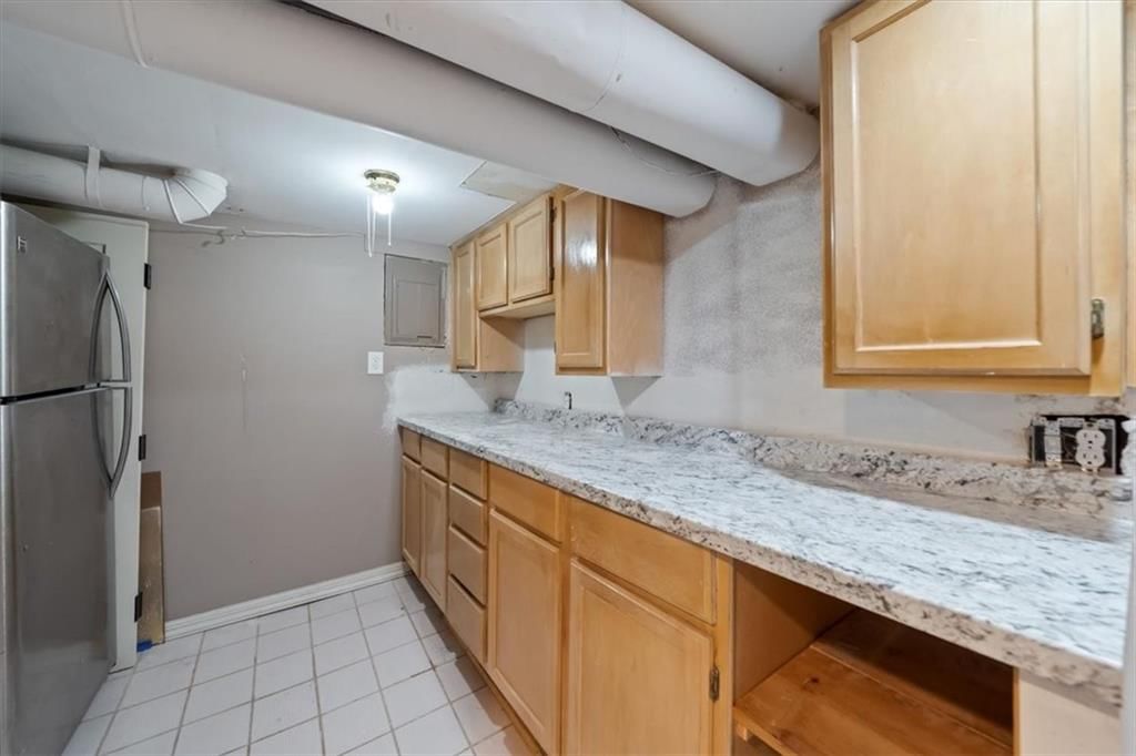 3921 Central Street — photo 27