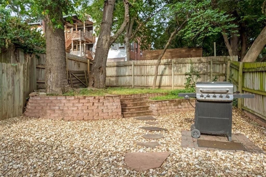 3921 Central Street — photo 36