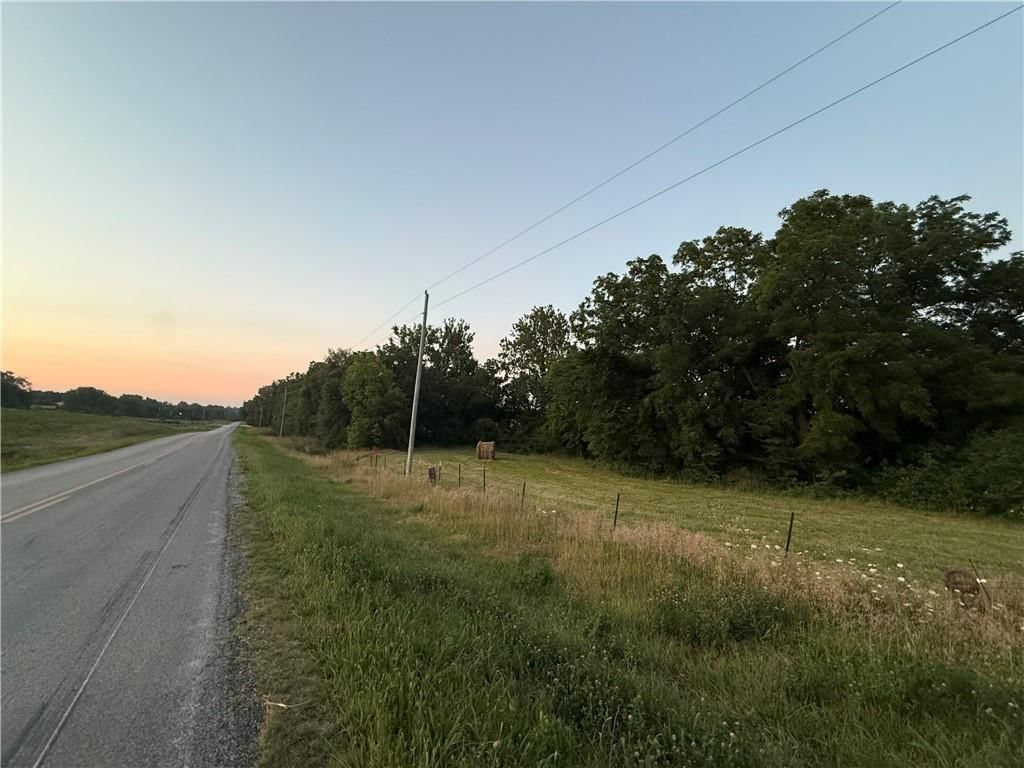5612 Texas Prairie Road — photo 6
