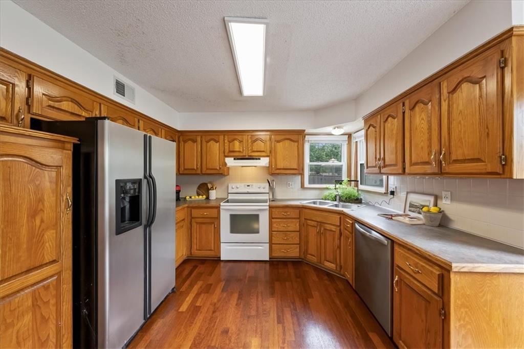 14317 S Darnell Street — photo 10