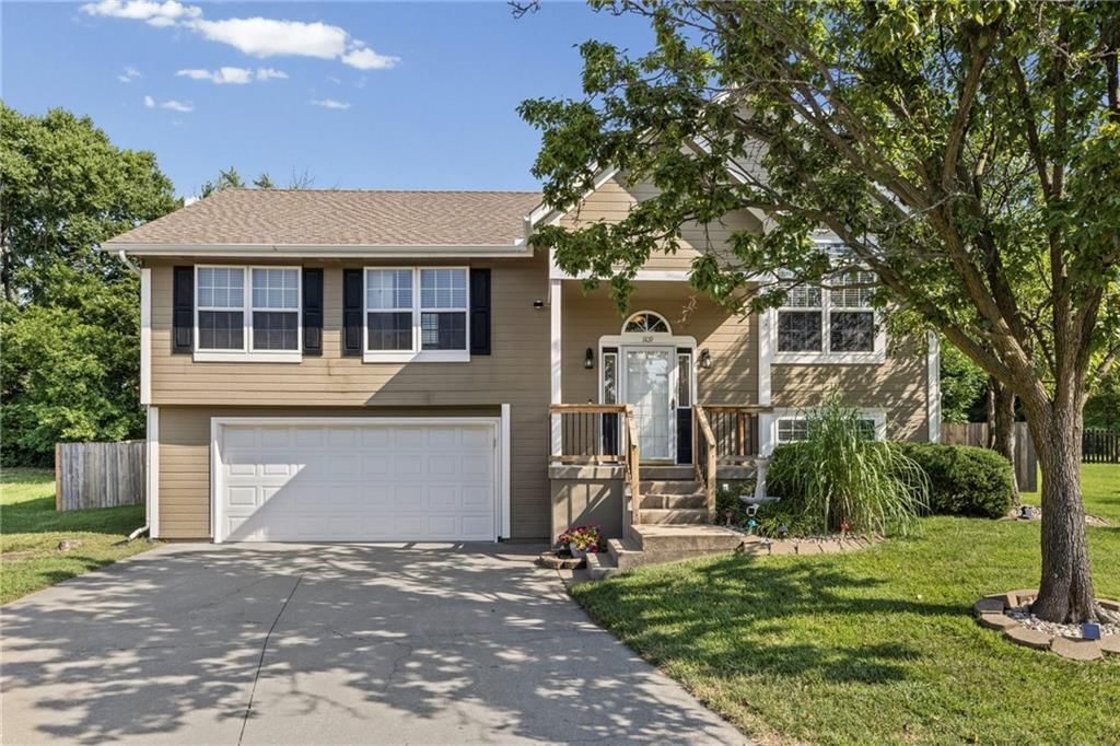 1109 NW Creekside Court — photo 1