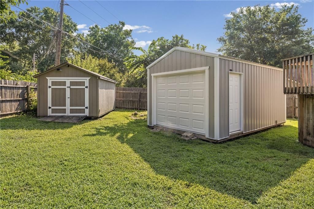 1109 NW Creekside Court — photo 30