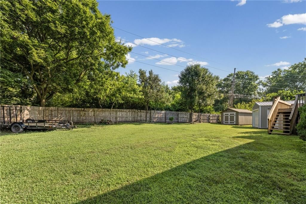 1109 NW Creekside Court — photo 32