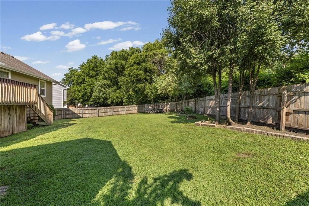 1109 NW Creekside Court — photo 34