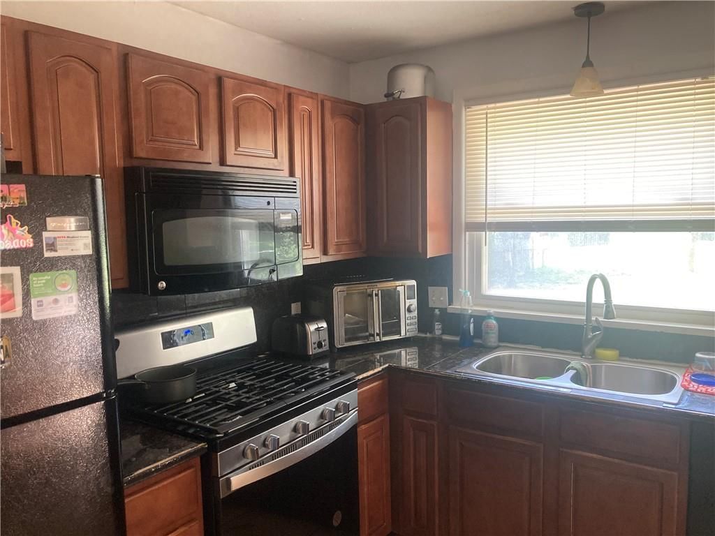 11902 Fremont Avenue — photo 4