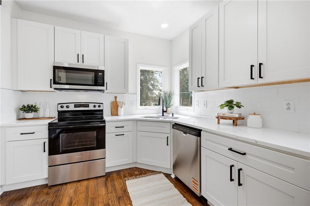 14866 S Summit Street — photo 12