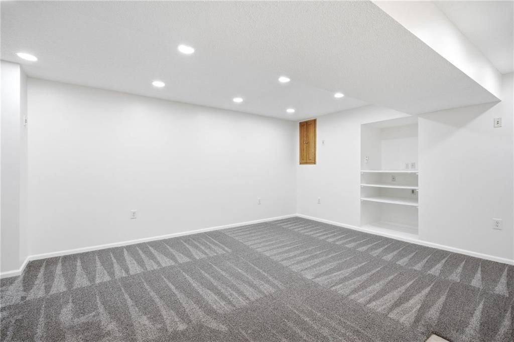 14866 S Summit Street — photo 29