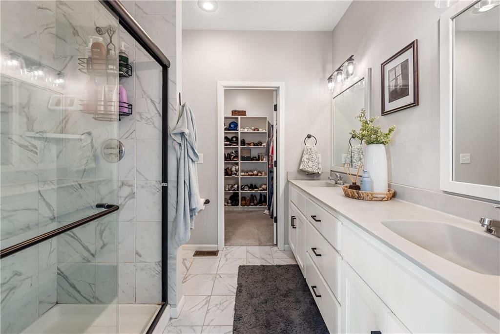 638 SE Colonial Drive — photo 14