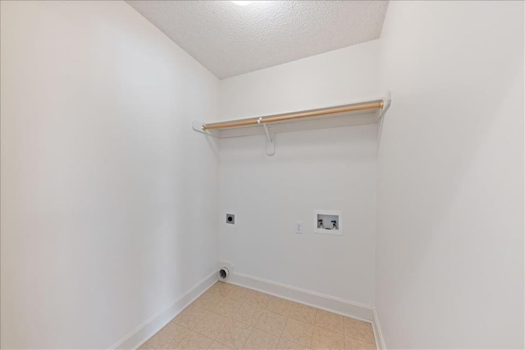15420 S Gallery Street — photo 10