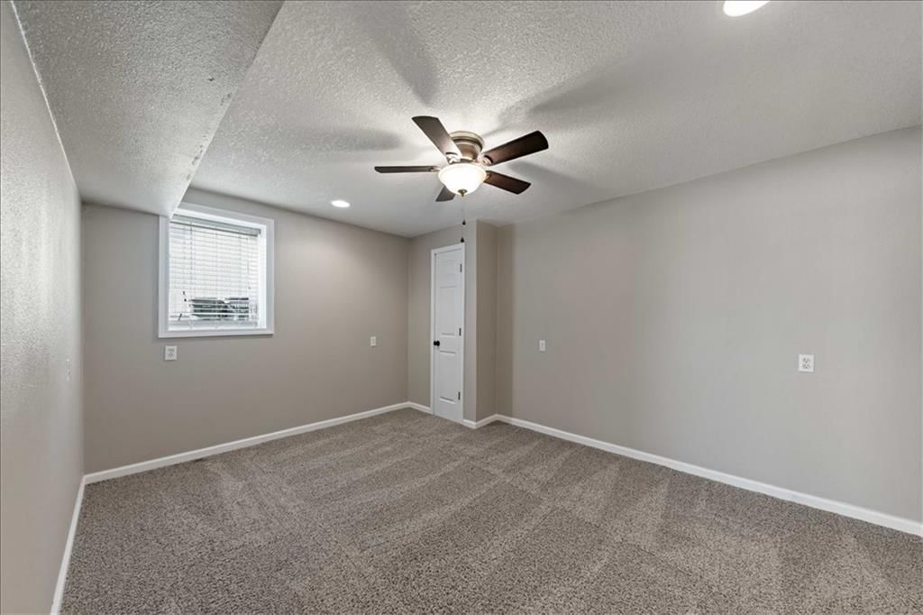 15420 S Gallery Street — photo 23
