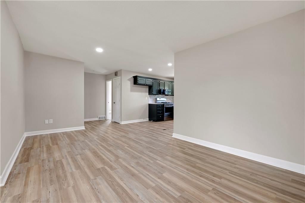 21001 E 307 Street — photo 13