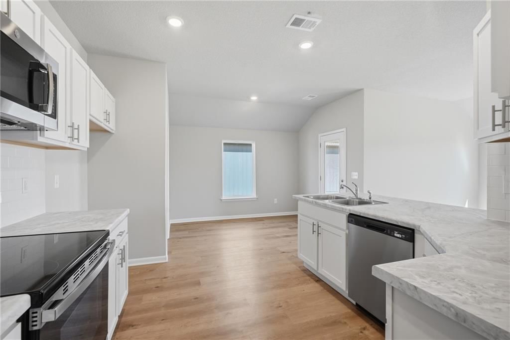 20271 W 195th Street — photo 15