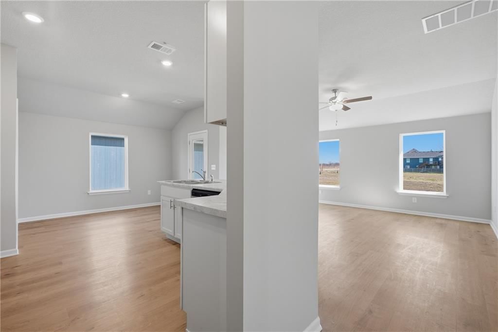 20271 W 195th Street — photo 16