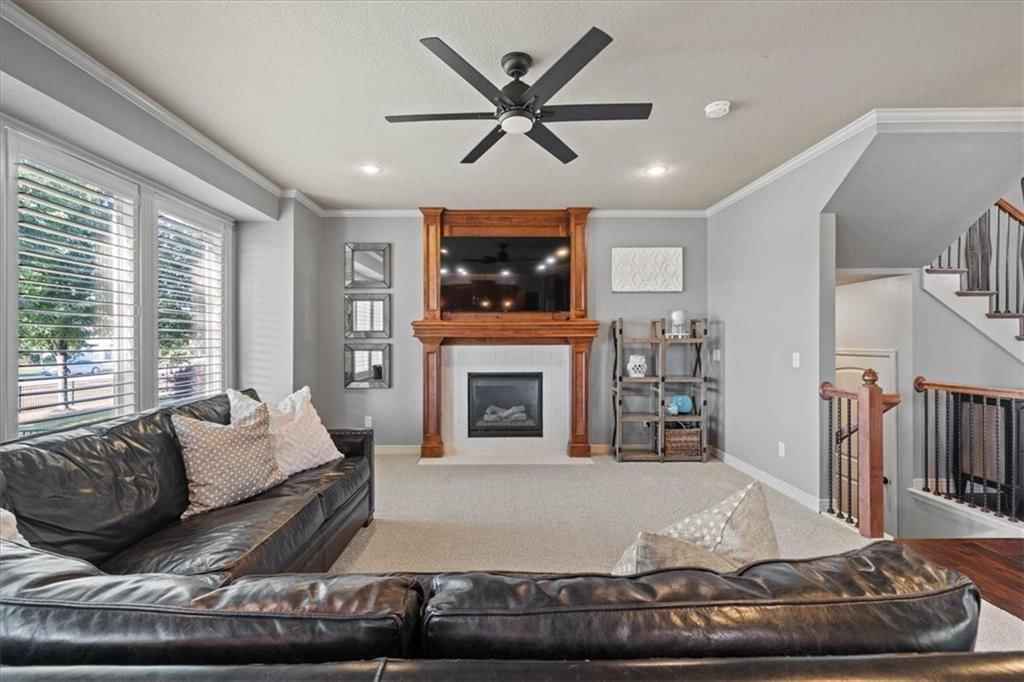 Photo 7 of 33 - 20867 W 108th Street, Olathe, KS 66061